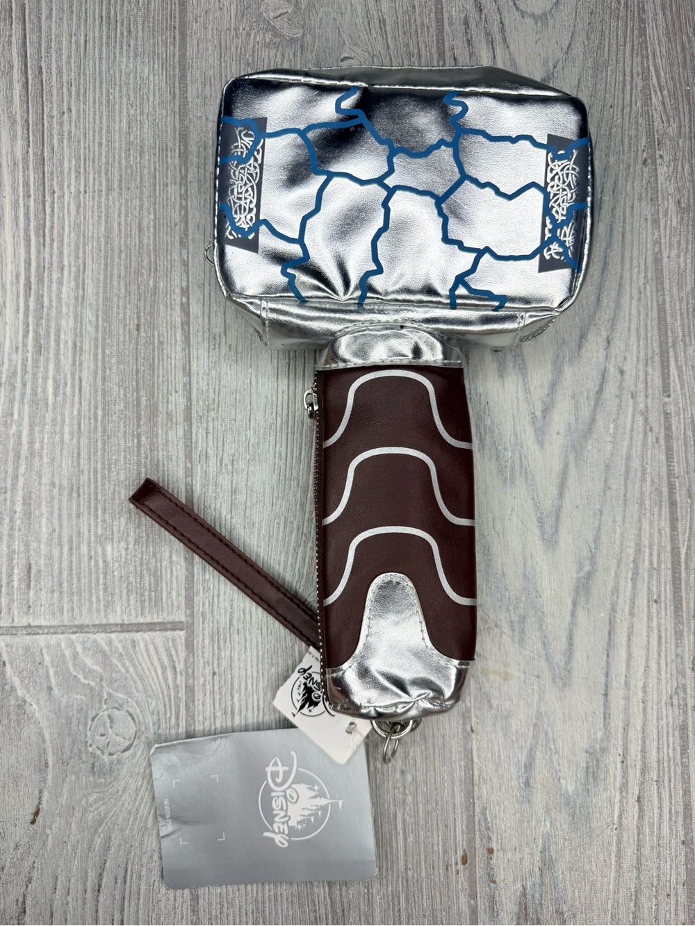 Nwt Disney Thor Love and Thunder Mighty Mjolnir Wristlet purse cosplay costume